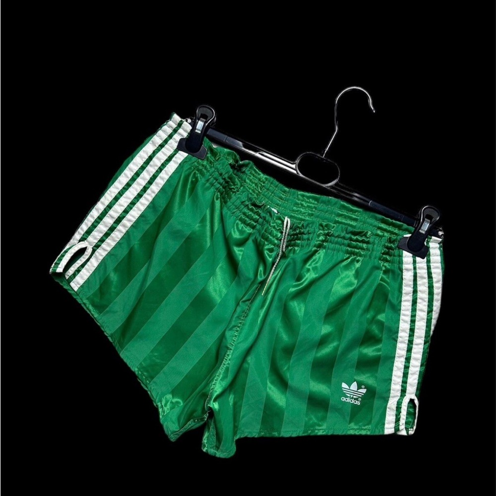 Vintage adidas shorts